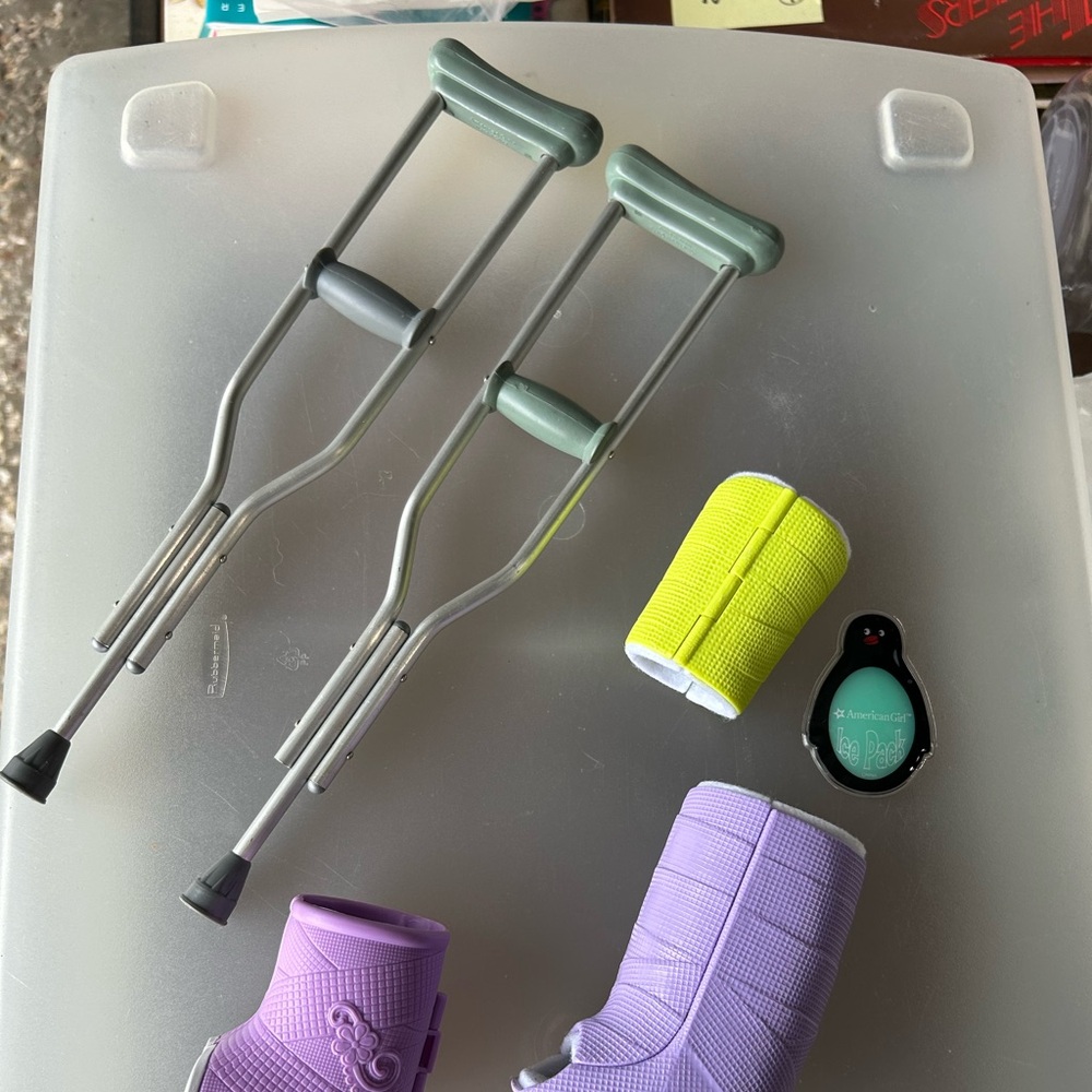 American Girl Crutches set